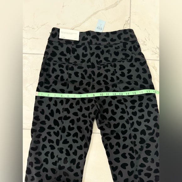 Ann Taylor Velvet Heart Patterned Black Size 00 Petite - Picture 5 of 6